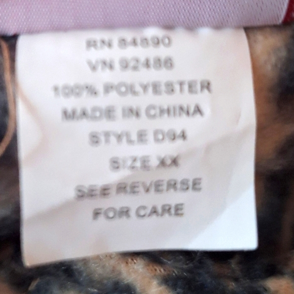 Tudor Court animal print vest - Picture 3 of 16